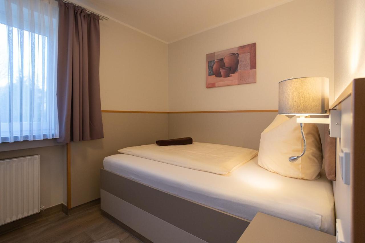 Stadt-Gut-Hotel Siegboot Зіген Екстер'єр фото